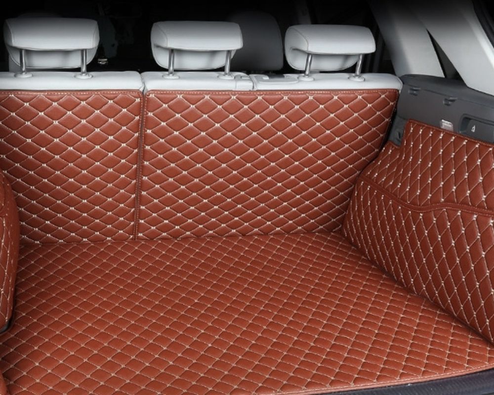 3D Trunk Mat - Brown with Beige Stitching